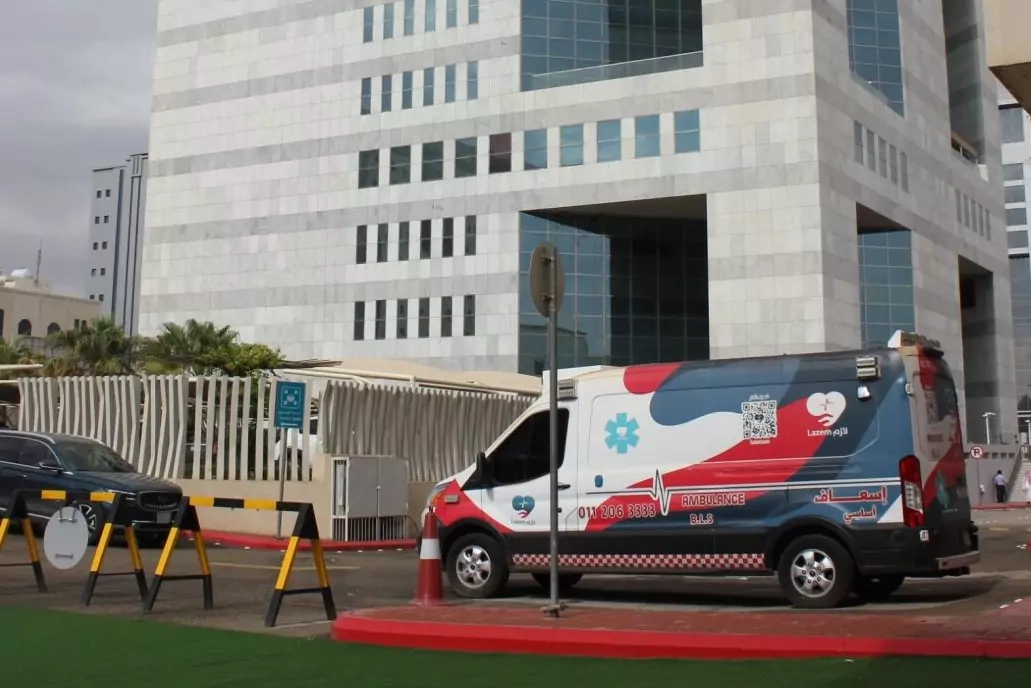 Private ambulance - Copy